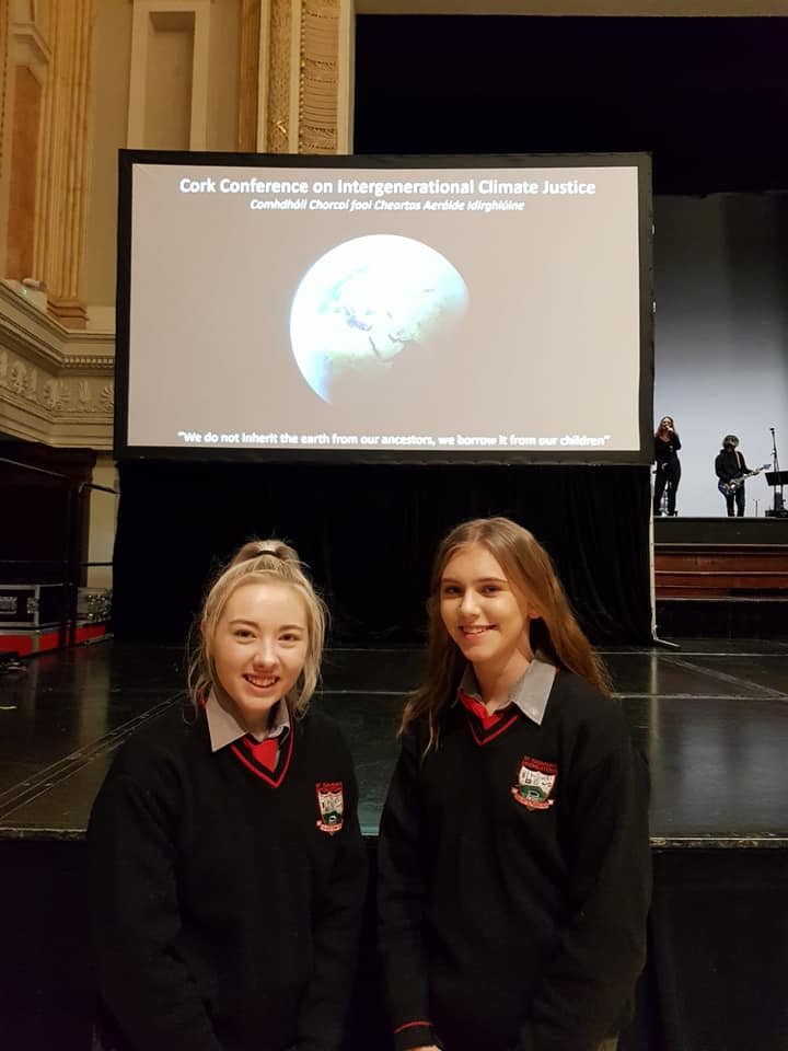 CFionnchua's tweet photo. President Michael D. Higgins was in attendance and also gave an insightful speech on the topic.
We were delighted to be involved in such an important issue that the whole world is facing. #climatechange #intergenerational #proactivestudents 2/2 https://t.co/mGojLkUZYA