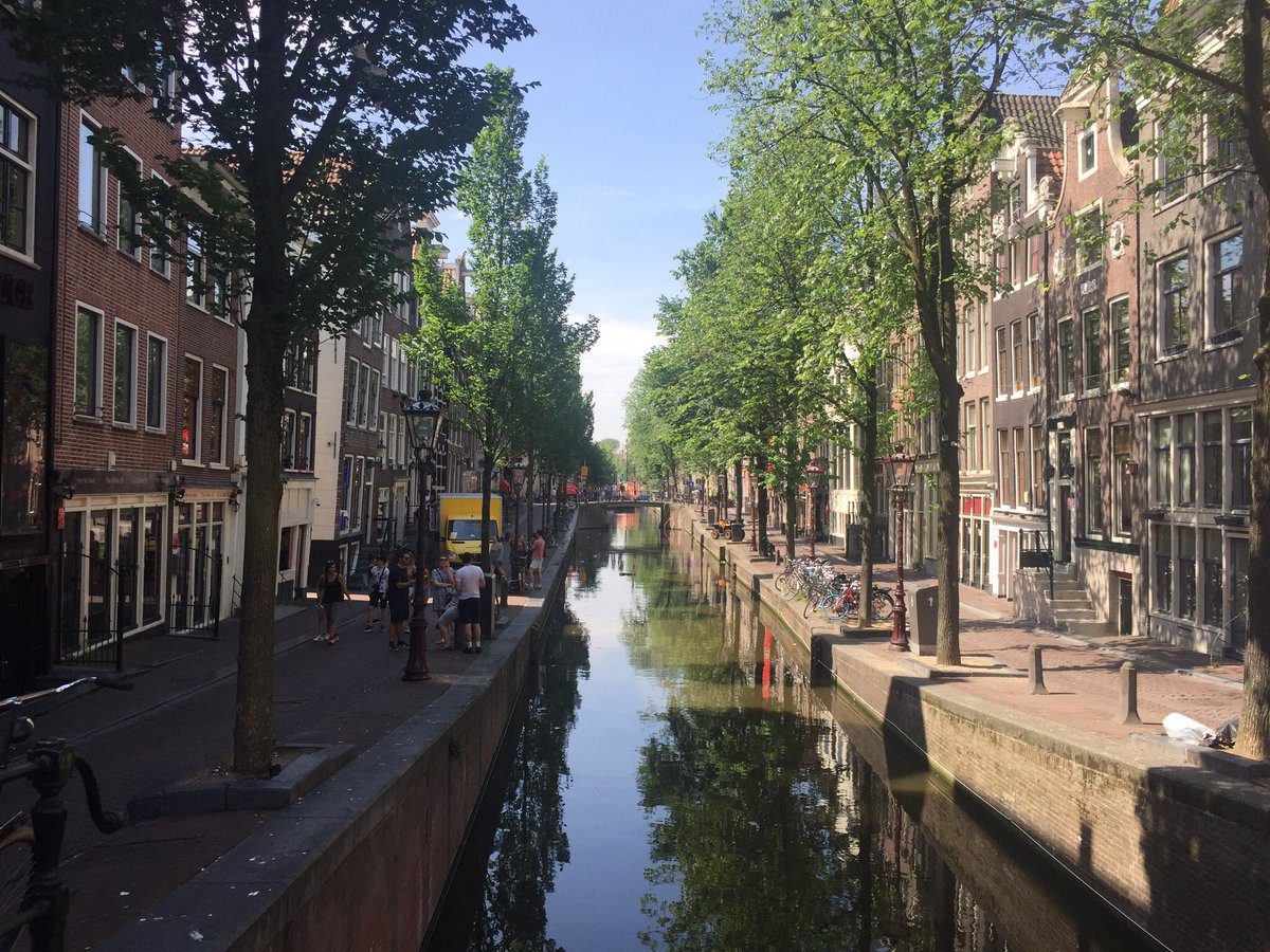 a_dldlb's tweet photo. Miss it 😢#Amsterdam2019 https://t.co/z1wLvTsTTG