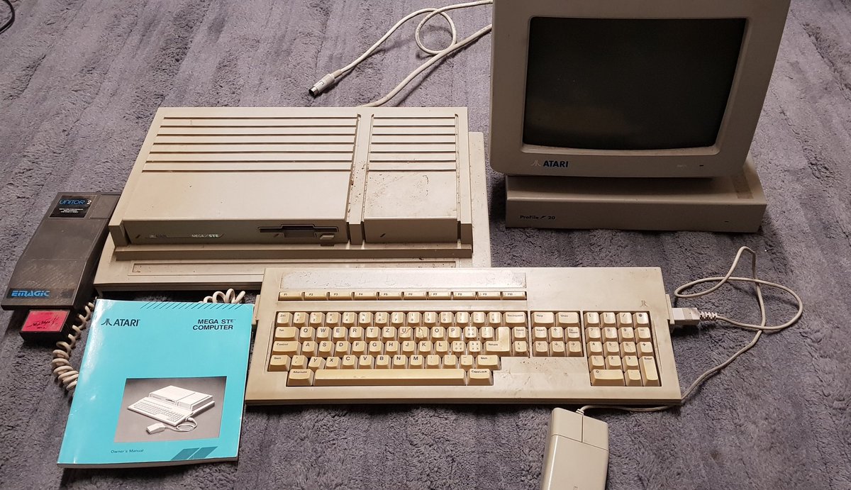 RetroWizzard's tweet photo. A good friend just gave me this #Atari #MegaSTE. It needs a cleanup pretty badly but it's complete with screen external 20mb harddrive and even an emagic  midi interface. Wonder if it still works... https://t.co/wzxYgwdR4h