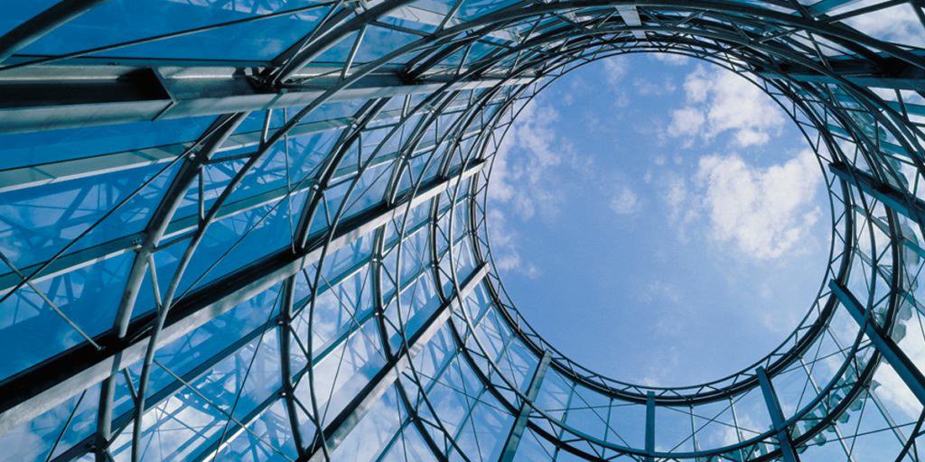 True #digitaltransformation needs a holistic strategy to modernization, involving people, processes and technology. Here's how to create that strategy when moving to the #cloud: oal.lu/aqtSH #IBMCloud