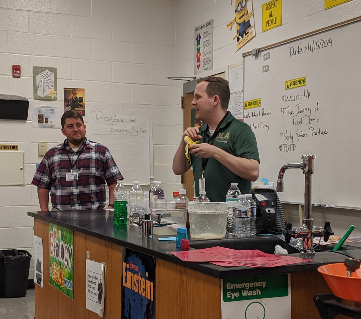 annairv's tweet photo. I had the awesome opportunity to observe the "poop lab" in @SuperDScience 's class today. 💩😂 Way to make it come to life, Mr. Crumbley!! You amaze me. #realtalk #digestivesystem #excretorysystem #thatfartappisawesome https://t.co/9eF4Rt4SyN