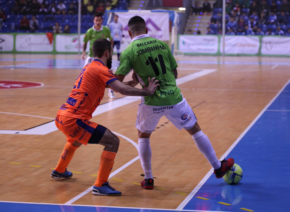 FSWeb2008's tweet photo. El Ja��n Paraíso se lleva los puntos de Son Moix

Con doblete del pichichi andaluz @carlitos___7 demostrando su momento de temporada, el conjunto andaluz terminó ganando por 1--2 al Palma, para sumar una nueva victoria https://t.co/2jMUh4Qsyx