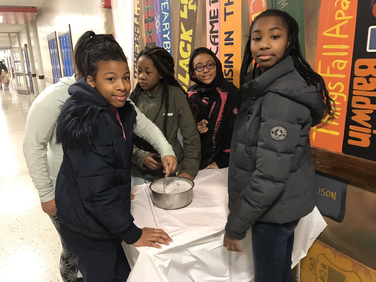 LibraryDaly's tweet photo. Just pudding it out there that we made some pudding for a snack today during Middle School lunch @jmonroehs #LibraryMakerspaces #TheJewelOfTheCity #RCSDOneFamily #CollaborationInMiddleSchool @Mr_ARod @NYBookDr @TDade https://t.co/dB2aqbFApy