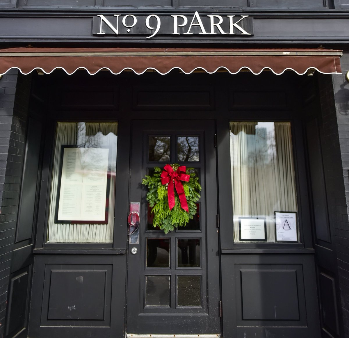 No. 9 Park tweet media
