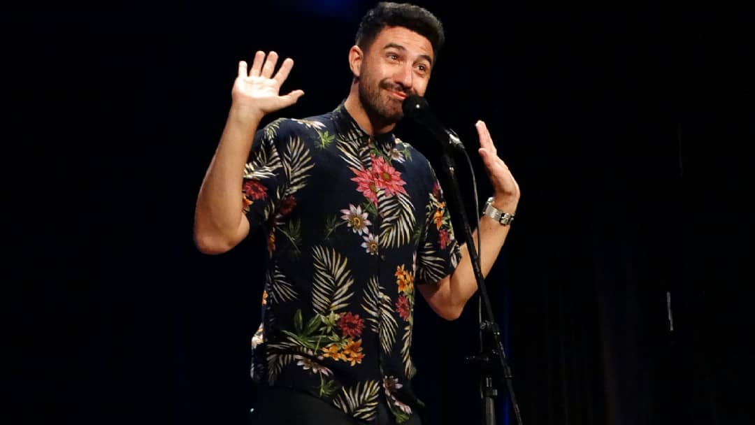 PabloNieves_yt's tweet photo. Algo de lo que salió ayer junto a @shulaycabrera 🎭📷

#pablonievesfotos #shulaycabrera #standup https://t.co/IfQMKfsl7l