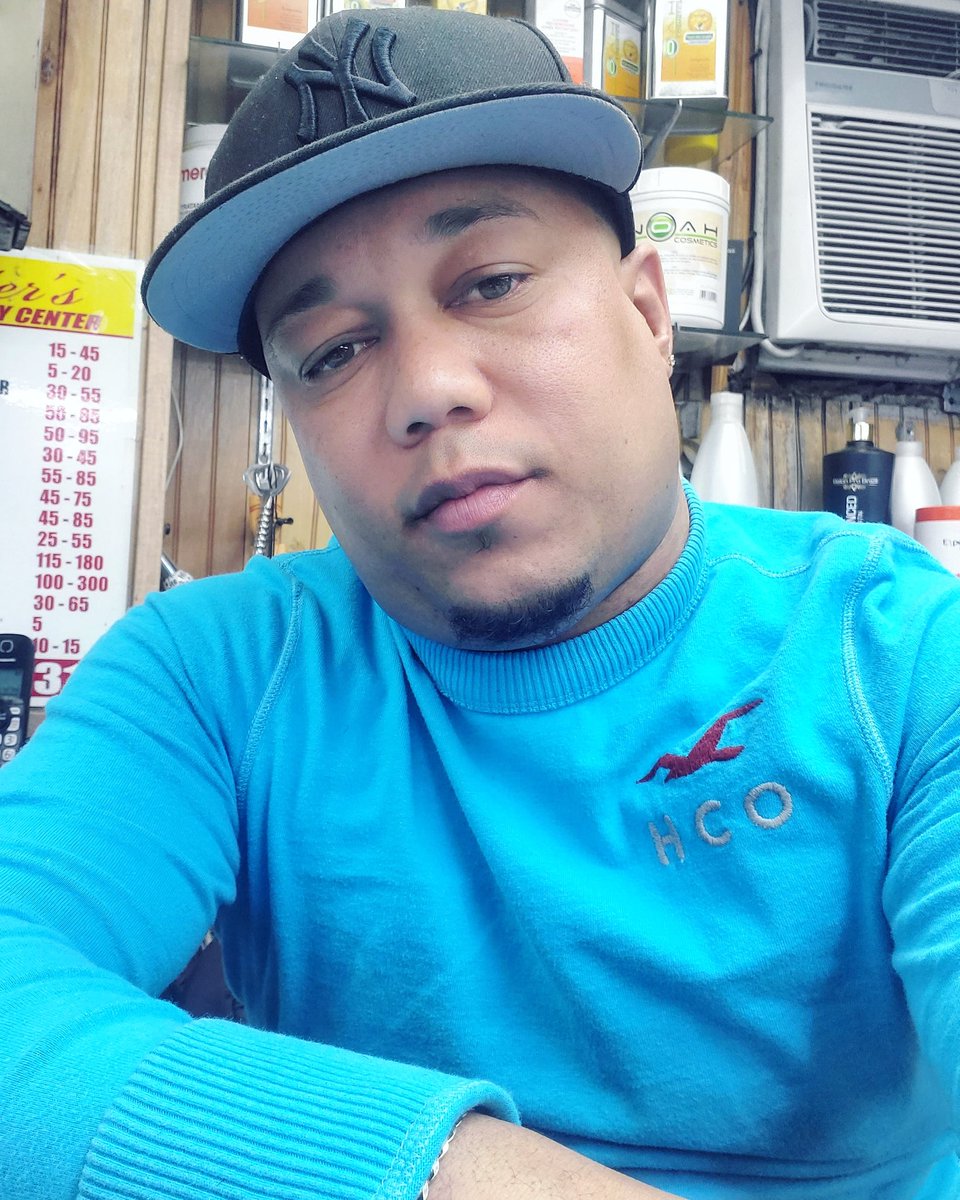 Si me quieren yo quiero 😆😂😁 !!!#rd🇩🇴#serie56nyc #seguidores #follow #like #chuvadeseguidores #sdv #followtrick #k #chuvadelikes #likes #followers #instagram #o #likeforfollow #sdvtodos #sigodevolta #curtidas #divulga #boanoite #likeforlikes #bomdia #chuva #followme #love #in
