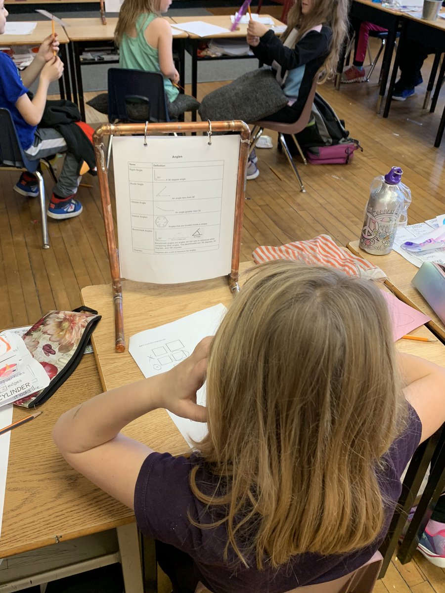 MissRyan10's tweet photo. Using our new anchor chart stands to help us during our math! 🔢 https://t.co/ggK1gdv6V5