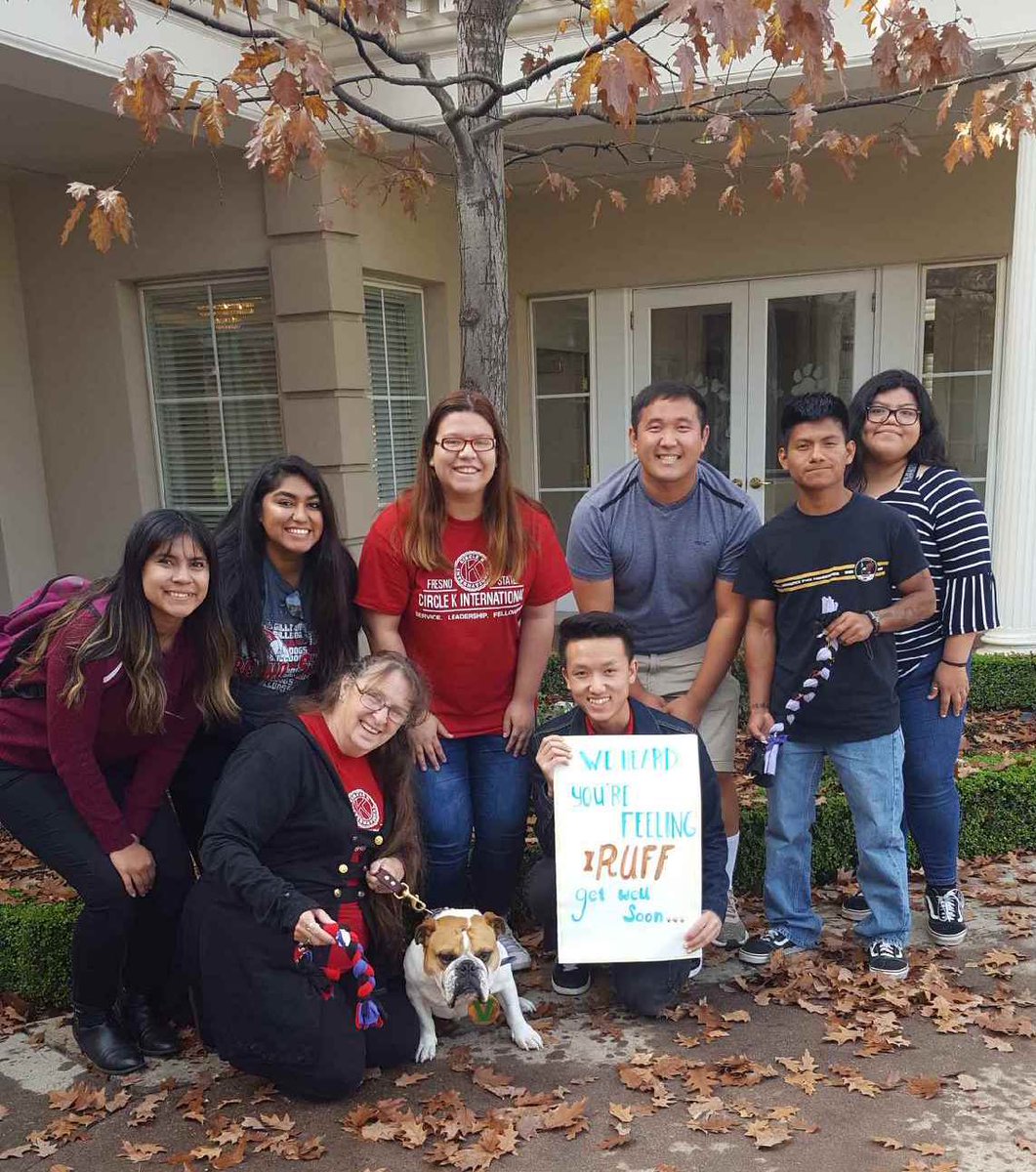 This *paw-some* card hit me right in my feels today 🥰🐾 Thank you to <a href="/Fresno_State/">Fresno State</a>’s <a href="/FresnoStateCKI/">Fresno State CKI</a> club for showing me lots of puppy love with the treats, toys and card!