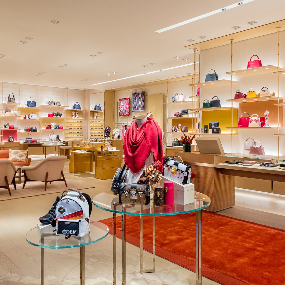 City Creek Center on X: Now open! We invite you to discover the new # LouisVuitton store here at City Creek Center. Explore the brand's latest  collections including leather goods, shoes & more.