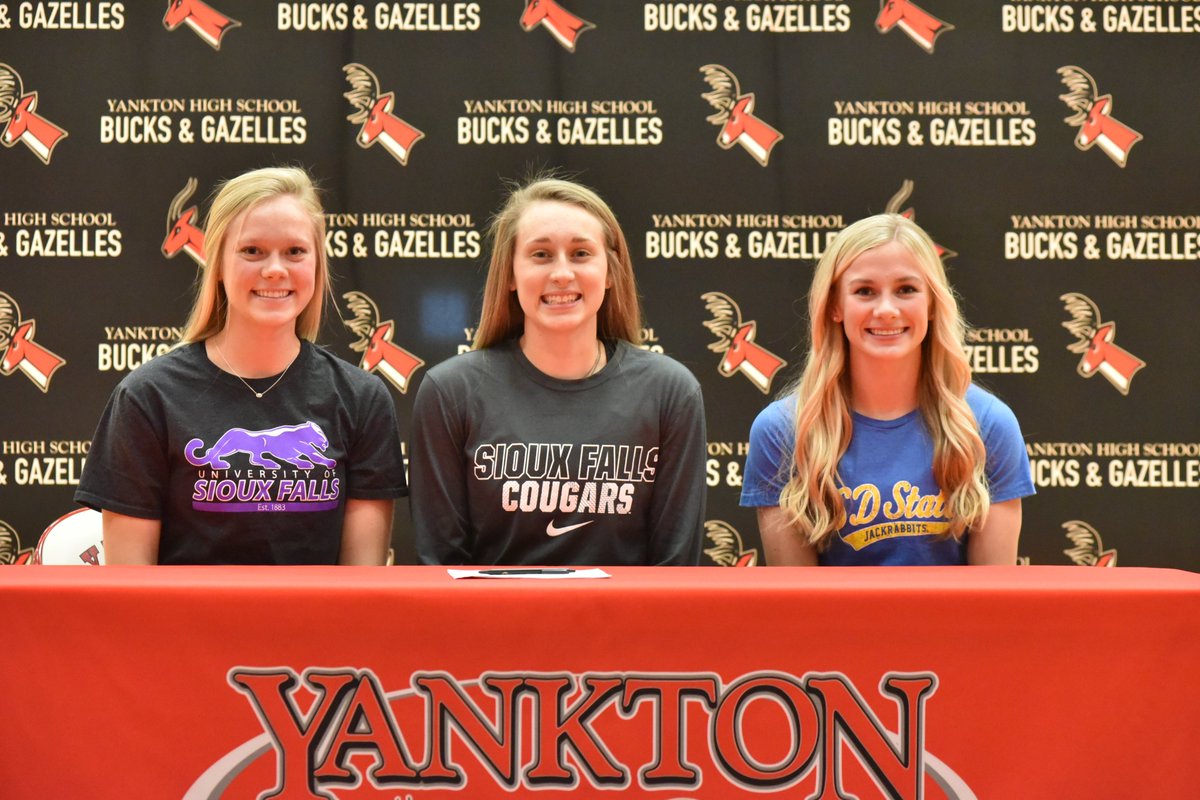 jhoeck's tweet photo. Big day over at Yankton High School -- 3 multi-sport standouts signed to continue their athletic careers in college

Kelsey Oswald (left) with USF soccer
Madison Wuebben (center) with USF basketball
Jaiden Boomsma (right) with SDSU track &amp; field https://t.co/a6dQxxd5dy