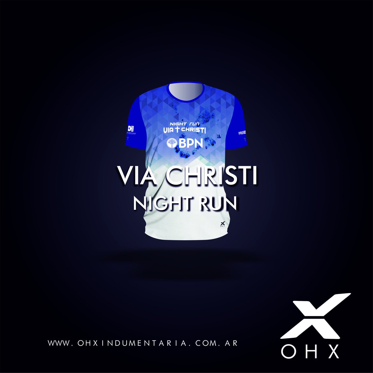 DeProbox's tweet image. Te queremos mostrar la #remera oficial de “VIA CHRISTI NIGHT RUN”.
Nos acompaña en nuestro desafío #OHXsportwear el 7 de diciembre en @munijandes
#10k #nightrun #probox 
#ohx #lifestyle #custom #sportwear #indumentaria #personalizada #running #trailrunning #trainning #runnigtime