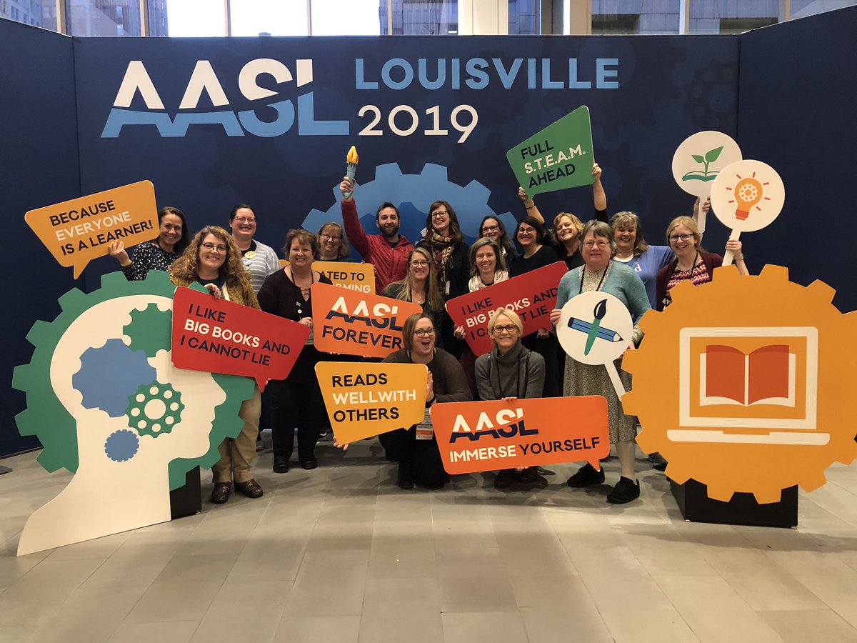 sofferbrarian's tweet image. VT librarians represent #AASL19 #vted #vsla @gileslibrarian @PeterLangella @meg_allison @HappyLibVT @martineguli @meagantowle73