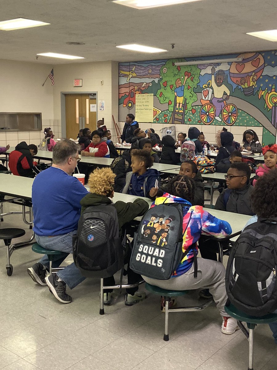 DrJackson85's tweet photo. So proud of our phenomenal Kennedy Leaders! @APKennedyMont @JFKennedyElem https://t.co/ty5MaLSzPM