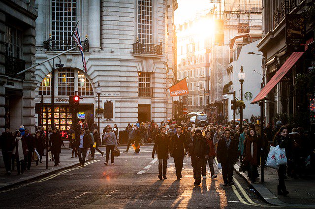 #BlackFriday is the shopping phenomenon which grows every year.As online sales become more important to Black Friday, your ability to process orders digitally is vital.With Caseblocks' #automation software managing vast quantities of orders is simple.https://caseblocks.com/resources/launch-order-management-system-quickly/ …