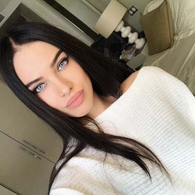 TerezeeRit's tweet photo. #NovaProfilovka https://t.co/J3r2XCQ83Y