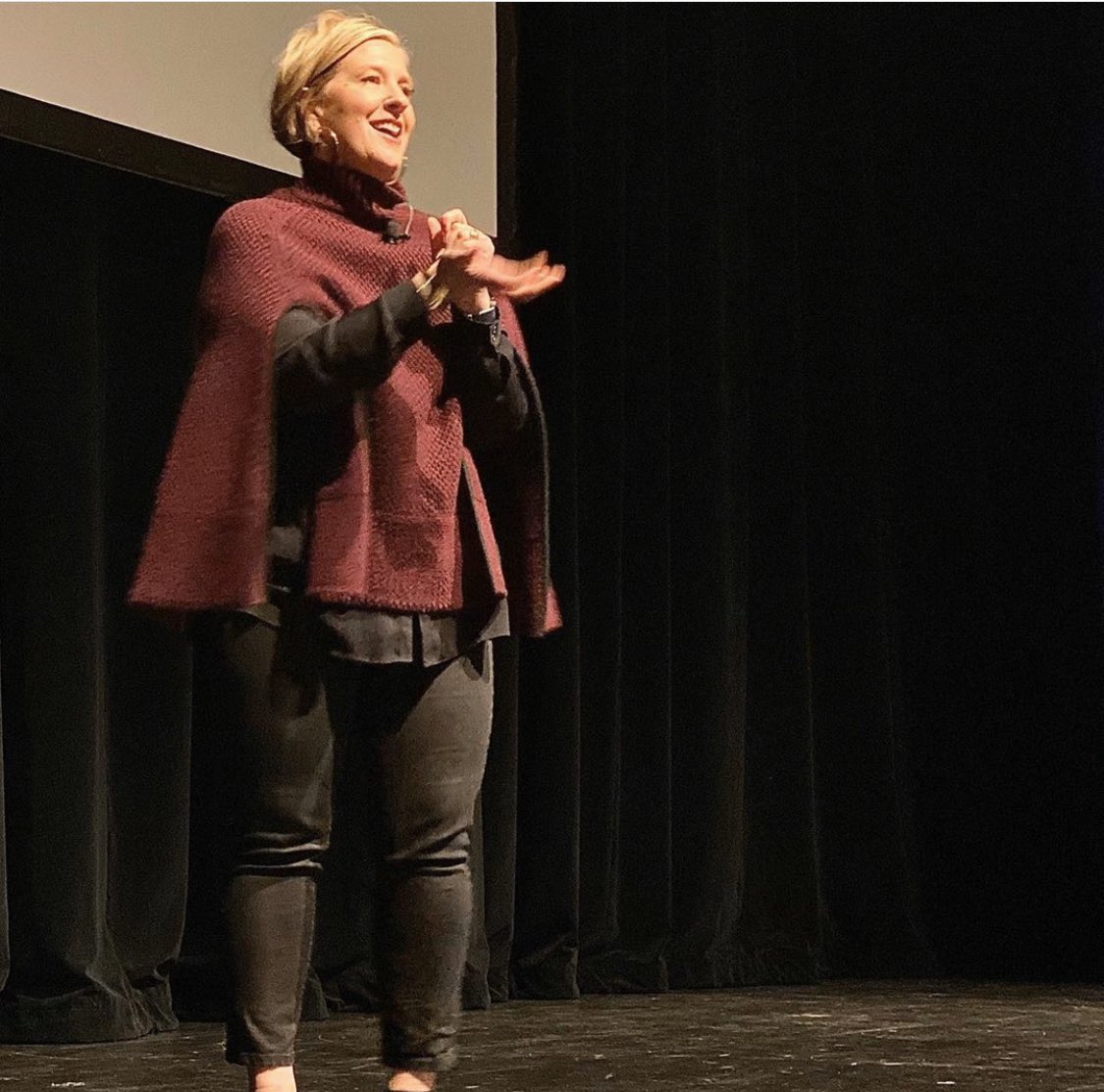 eosanantonio's tweet photo. @brenebrown ~ it was an honor. Thank you for inspiring us to be courageous leaders! https://t.co/PlKQ3BrPR3