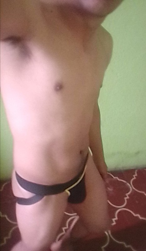 Eduardo_Alcerro's tweet photo. Y que decido comprar uno y que no me gusta como me quedo... Jajajaja
#CuloFeo #ChapinCatracho https://t.co/F1wX41rkVq