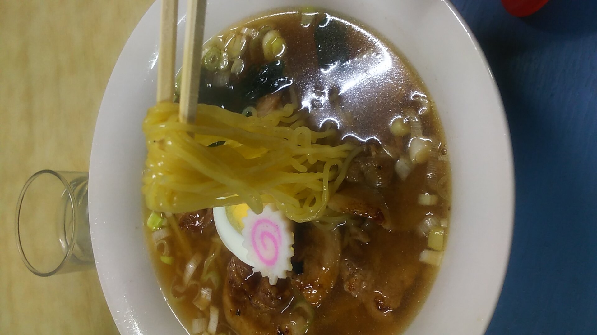 いやはやたいへんな人気 仙台朝市の奥にある朝市ラーメン T Co 3w5adbwd6t Twitter