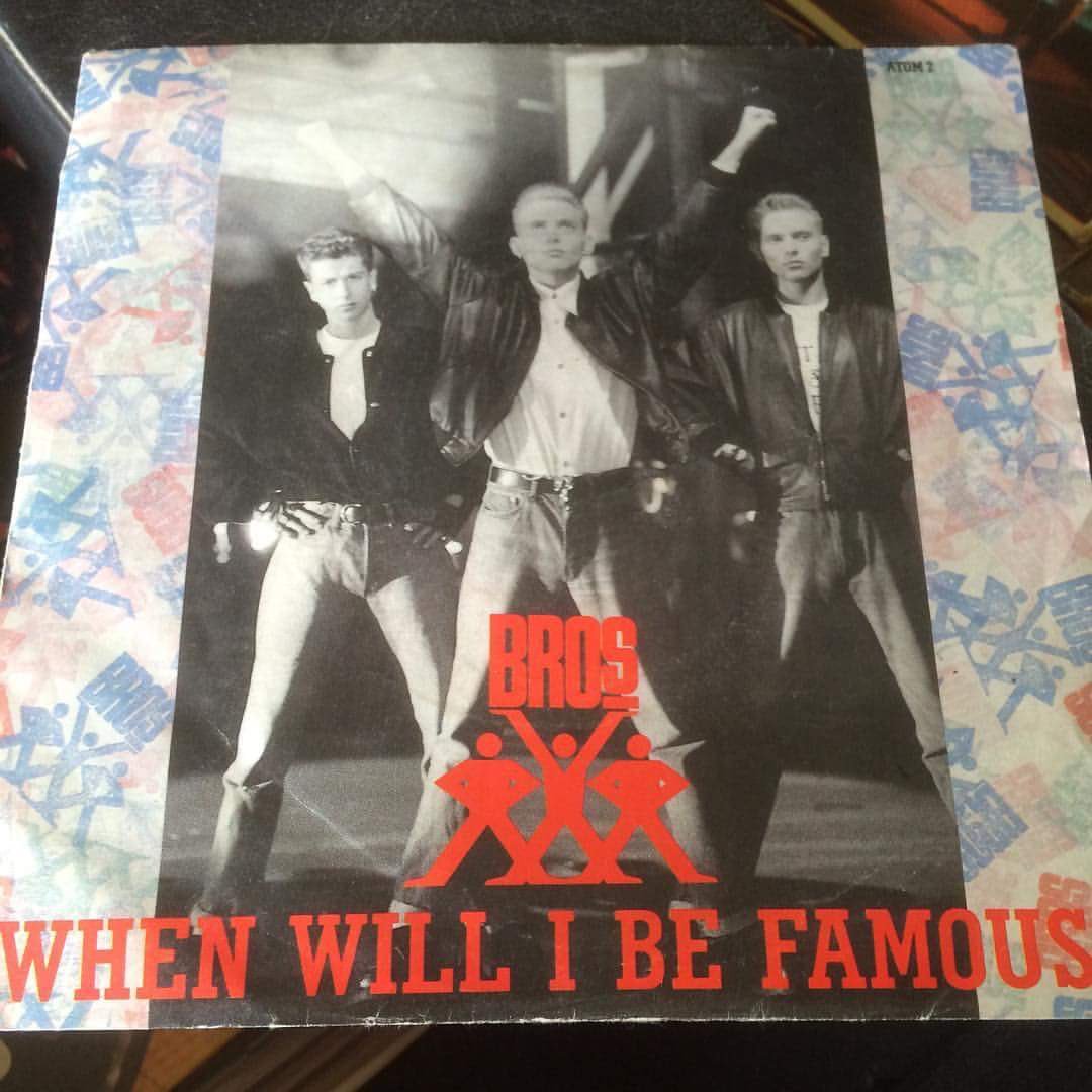 32 years old today @mattgoss @LukeGoss #WhenWillIBeFamous ❤️