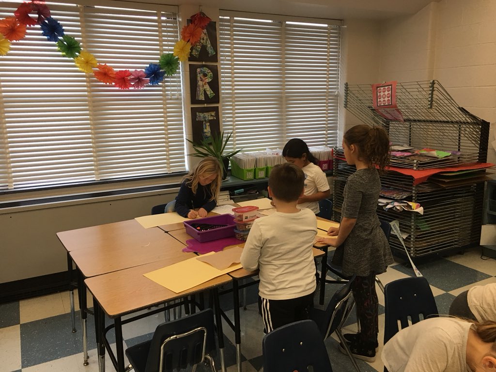 MsWagnerBCPS's tweet photo. @EssexBCPS second grade students allowed me to teach their art class today!! Amazing Artists! #proudprincipal https://t.co/fCxCf3ihPu