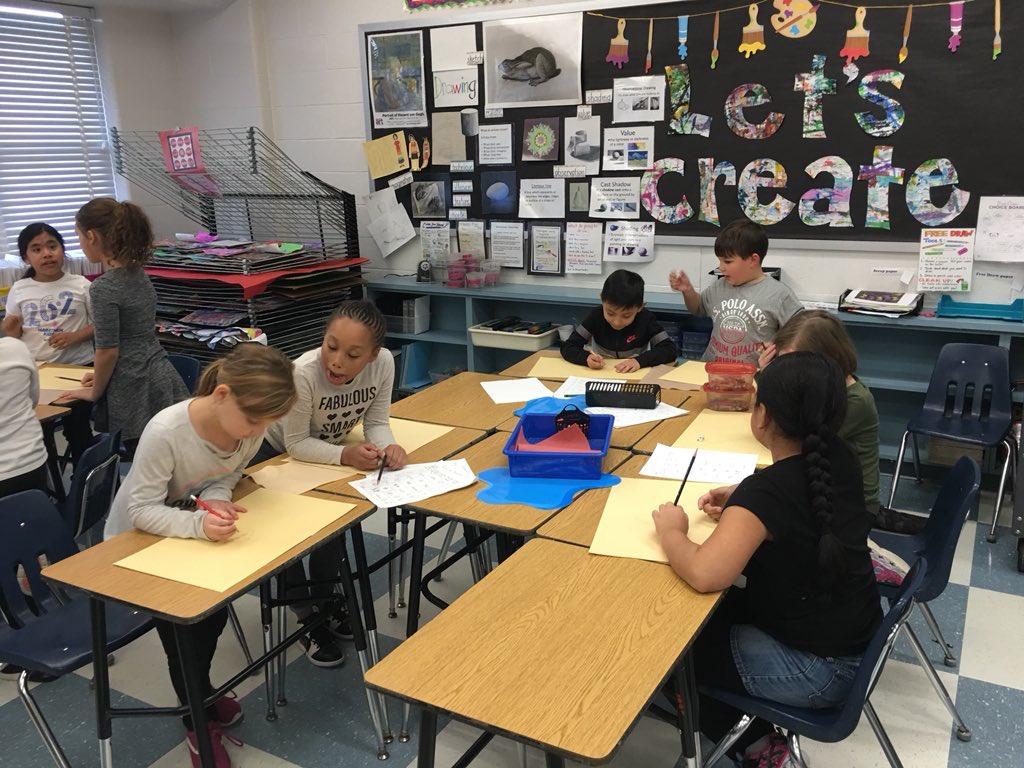 MsWagnerBCPS's tweet photo. @EssexBCPS second grade students allowed me to teach their art class today!! Amazing Artists! #proudprincipal https://t.co/fCxCf3ihPu