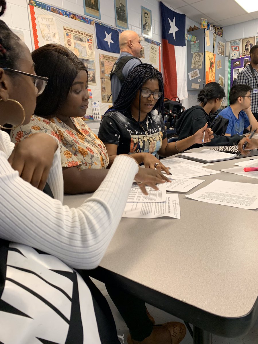 Mrs. Downey using primary sources to teach about current events in her US History class at Ridge Community High School, to be featured on @10NewsWTSP <a href="/PolkSchoolsNews/">Polk County Public Schools</a>