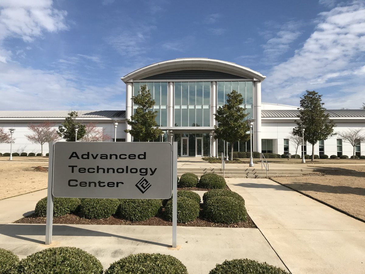 NorthALWorks's tweet photo. Educator Workforce Academy this afternoon with great sessions by Johnita Romine of NAW and Julie Kornegay, Sr Education Outreach Manager of the @federalreserve of Atlanta - Birmingham branch. Wrapped the day with an incredible tour of @ulalaunch Decatur!
#NAWK12 #NorthALWorks https://t.co/a97JezVoya