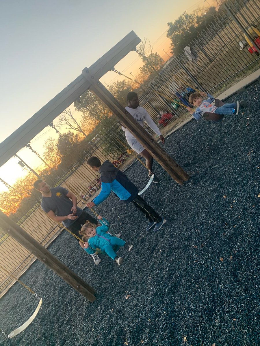 jsackfield's tweet photo. .@Lion_Athletics Hanging with the kids at the Commerce Children’s Learning Center.   Always fun to be in the community giving back! @D2SAAC #TimeToHunt https://t.co/kQLutIlKqK