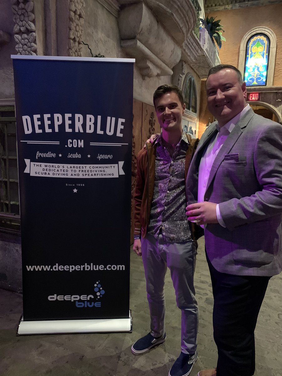 alexfinden's tweet image. @sawhelan and the @deeperblue team killing it once again at their @DEMAorg party 🎉 #lit #dema2019 #deeperblue @mammalzpbc
