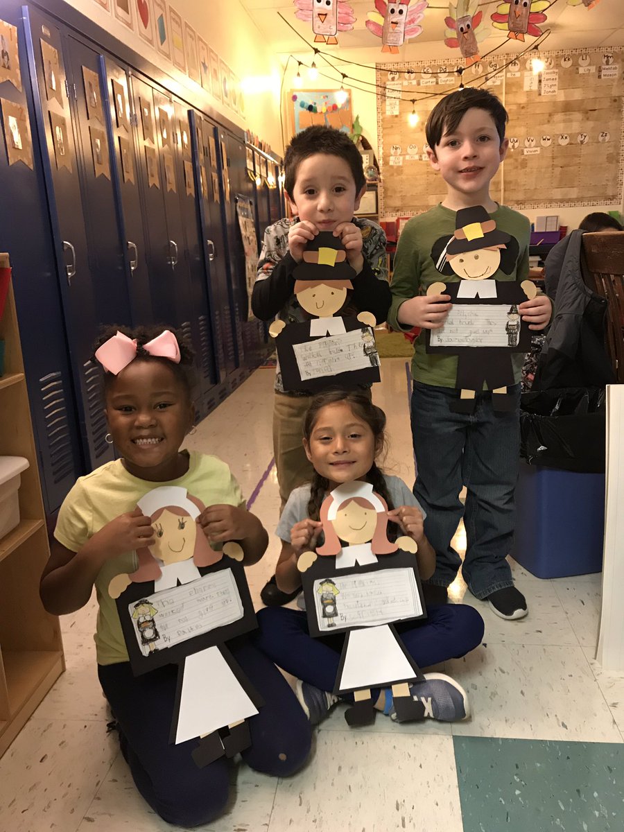 ljurkash's tweet photo. Pilgrims ☑️ Today we learned all about pilgrims! KD rocked this pilgrim craft!! #kdrocks @hachienorthside https://t.co/Cj84OeJuup