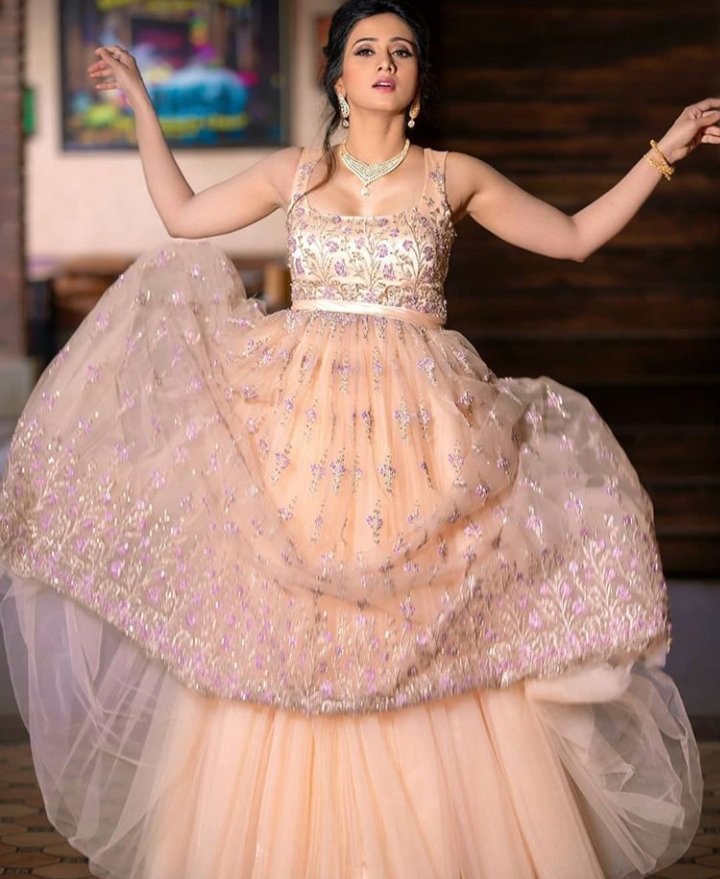 HarshikaaFC's tweet photo. Our Queen @actressharshika  😍😘 https://t.co/bljiOiXatd