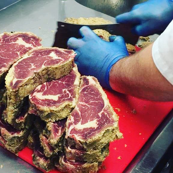 100 day aged ribeye in fermented bee wax <a href="/IrishBeef_it/">Irish Beef</a> <a href="/Andrewfoley7/">Andrew foley</a> <a href="/brooklane1/">Brook Lane Hotel</a> <a href="/chadpbyrne/">Chad Byrne</a> <a href="/tastekerry1/">TasteKerry</a> <a href="/Justlovefood/">Justlovefood Leith</a> <a href="/truecooks/">truecooks</a>