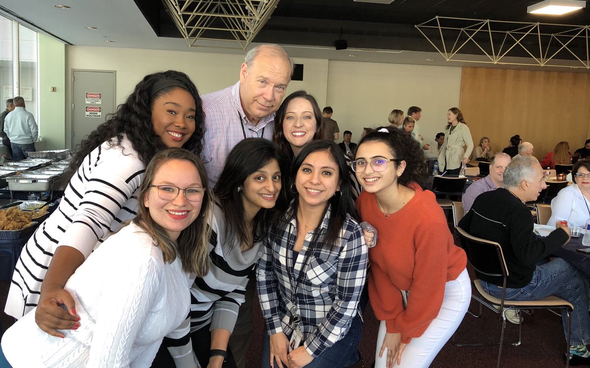 EddieHabibi's tweet photo. Our #diversity is our strength! Thanksgiving potluck @ #PasGlobal. I’m so thankful to be part of this amazingly talented team. Colorful dishes from 30+ different countries & cultures. Long run tomorrow morning to recover.
#FunaticoftheWeek #womenintechnology #womenengineers https://t.co/NLnqHD1XNt