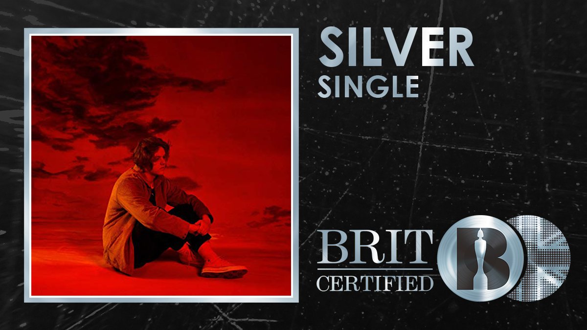 LewisCapaldiARG's tweet image. Fade ya es certificado plata!