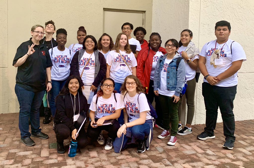 MsAgaoglu's tweet photo. Day 1: Singing Chiefs are at the 2019 FAU Choral Festival.
🎶❤️🦉 @SHSChiefsChorus @SantalucesHS https://t.co/NbCY69MrmW