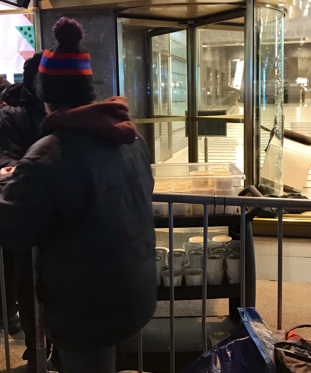 standbyline's tweet photo. The #snlstandbyline just got sent watermelon, cherries, and hot chocolate/coffee from @Harry_Styles (confirmed from Harry!), and Lorne sent out the first soup of the season!

SNL Standby Line is being FED today. Thanks Harry and @nbcsnl! #HarryOnSNL https://t.co/8lQ55a1qdw
