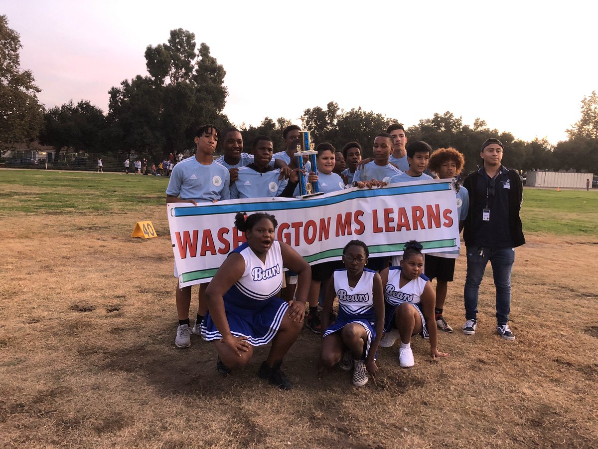 DrSAMalone's tweet photo. WSMA LEARN’s brings home another championship trophy! Way to go team! @PasadenaLEARNs @WSMApusd #weareWSMA #somosWSMA #bearsontherise https://t.co/XDTU5ccKPz
