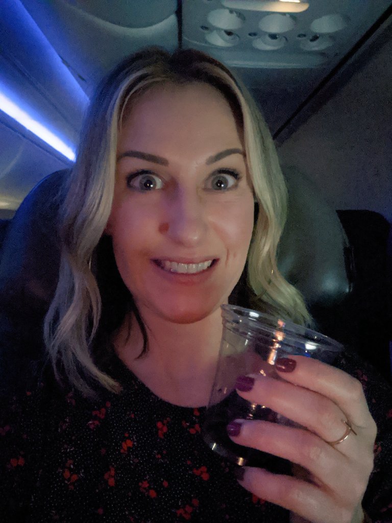 elmlive's tweet photo. On a plane #TwoDrinksIn as I do. Let's talk. https://t.co/SMm5v5S8dt