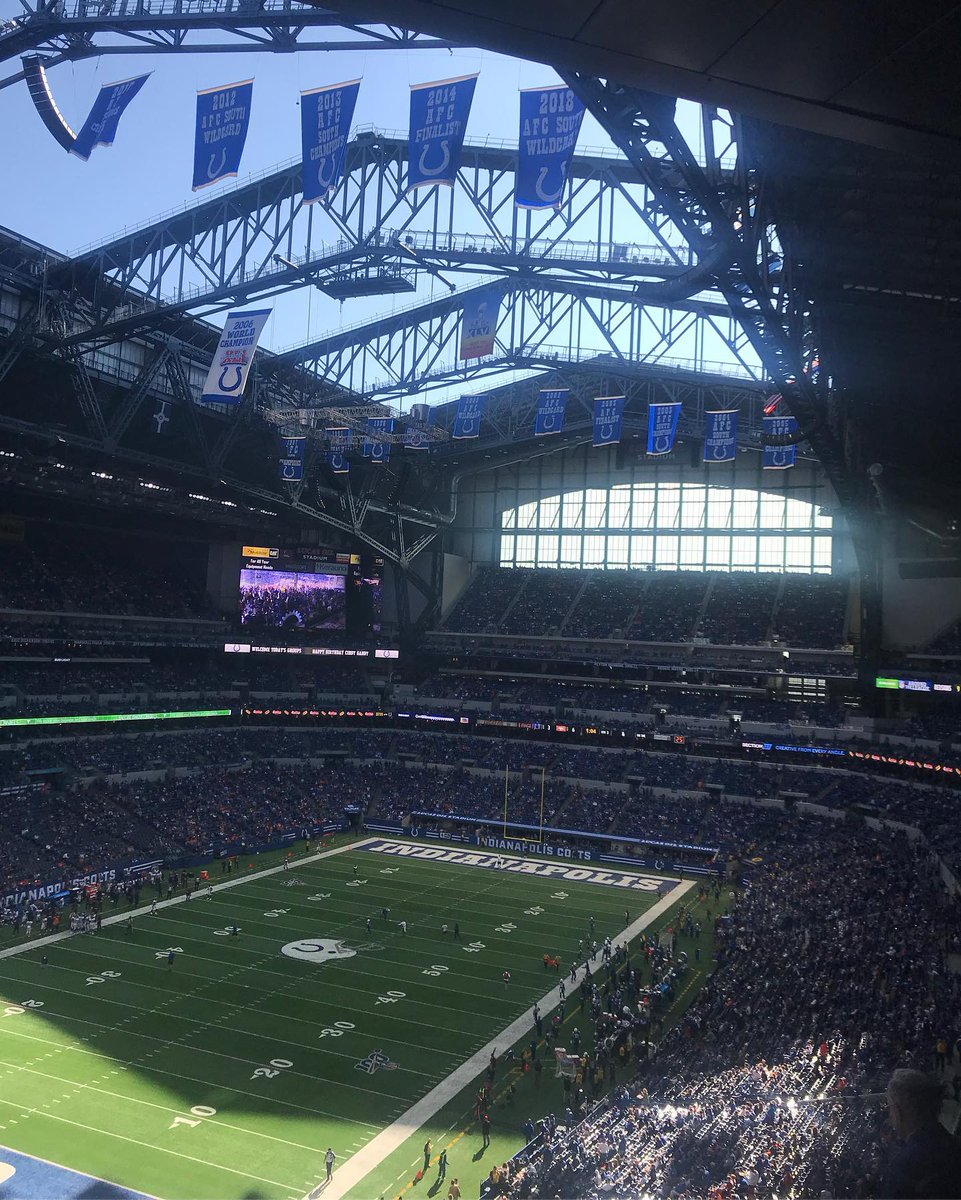 edetMarketing's tweet photo. #FBF to that time the Indianapolis Colts beat the Denver Broncos and had us on the edge of our seats! 🏈💙 #gocolts #indianapoliscolts #coltsnation #FlashbackFriday  #nfl https://t.co/GzJrzREht7