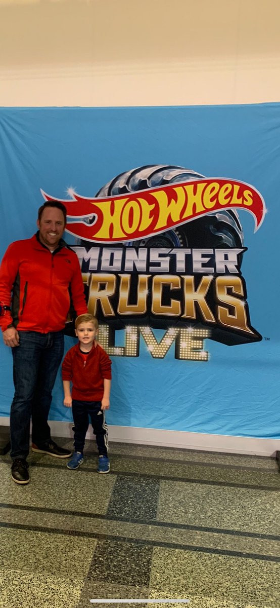 garyspraggins's tweet photo. #hotwheelsmonstertrucklive https://t.co/cBdY1b0Rz6