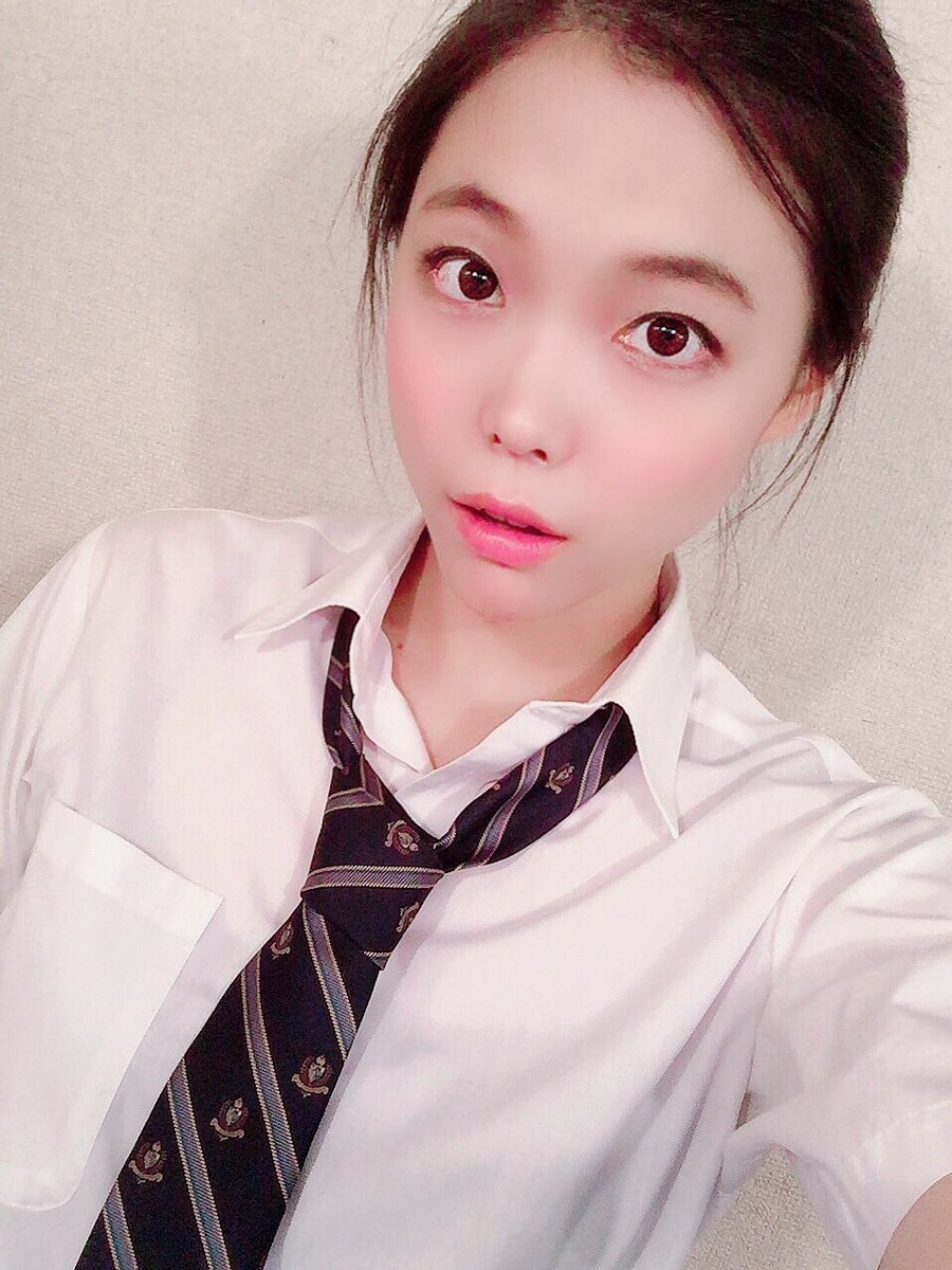 ট ইট র 亀井理那 おっはよーございます 本日は13時 コートイン 18時 ランフォ カメラマン役 となっております 昨日もお忙しい中ご来場ありがとうございました 今日もはっちゃけて 頑張っていくぞーい 天気も良いし当日券もあるので 是非 ট ইট র 亀井理那 おっはよーございます 本日は13時 コートイン 18時 ランフォ カメラマン役 となっております 昨日もお忙しい中ご来場ありがとうございました 今日もはっちゃけて 頑張っていくぞーい 天気も良いし当日券もあるので 是非