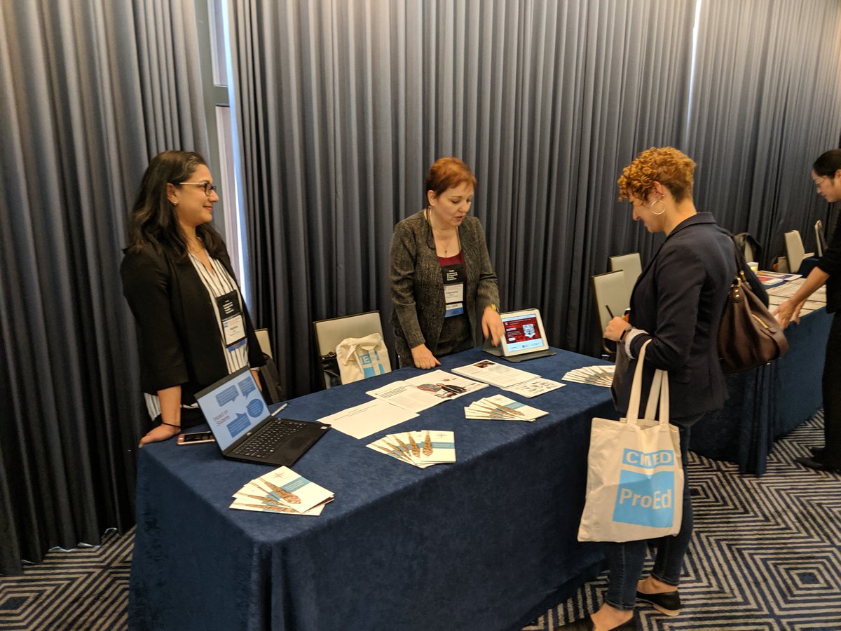 radhunair's tweet photo. #represent #uvic #gustavson #cmed2019 #winningteam @GustavsonUVic @uvic @execprog https://t.co/GJoeWVmSQK