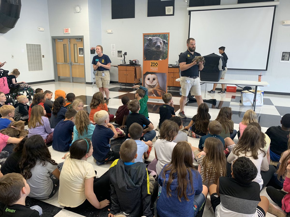 CarmelElem's tweet photo. 3rd grade learned about animal adaptations and climate. The Nashville Zoo visited and taught them about the various animals they brought, the climates they live in, and the adaptations they need to survive! They later used this information for their PBL! #wearecarmel https://t.co/Q5JDyrmdIY