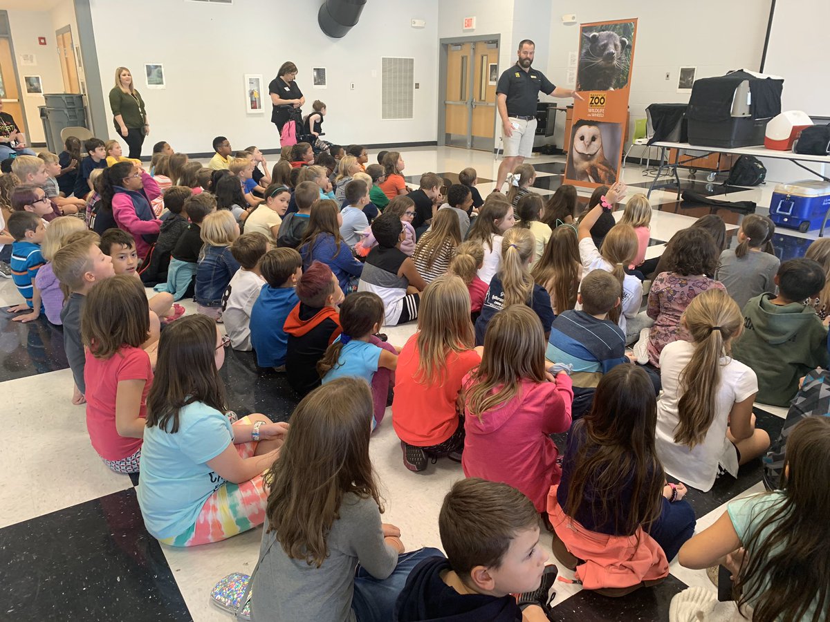 CarmelElem's tweet photo. 3rd grade learned about animal adaptations and climate. The Nashville Zoo visited and taught them about the various animals they brought, the climates they live in, and the adaptations they need to survive! They later used this information for their PBL! #wearecarmel https://t.co/Q5JDyrmdIY