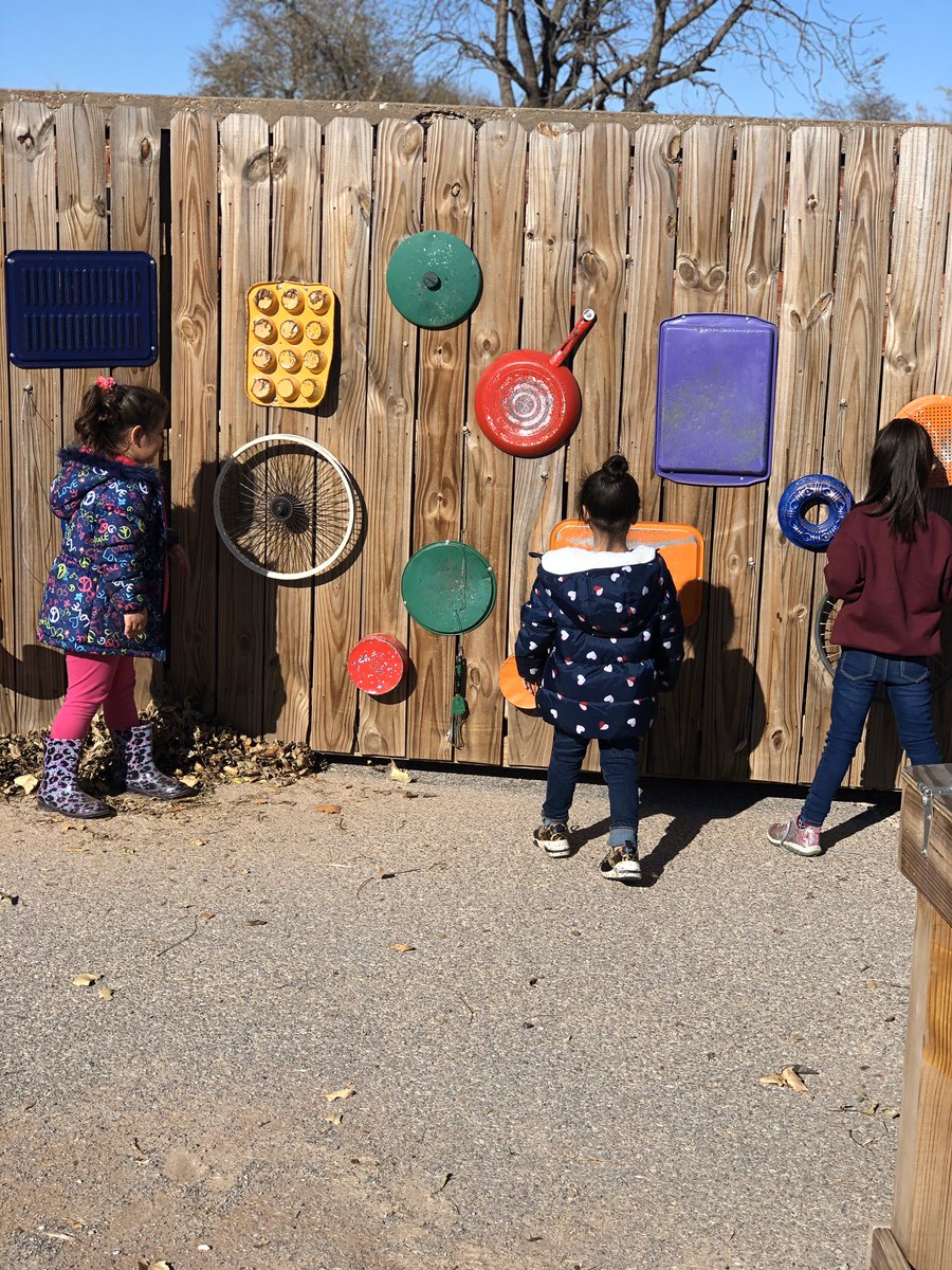 HopeRennels's tweet photo. We were loving the weather today! ☀️☀️☀️#nes123 #cpsreds #rennelsprektribe https://t.co/toh4VK5lS3