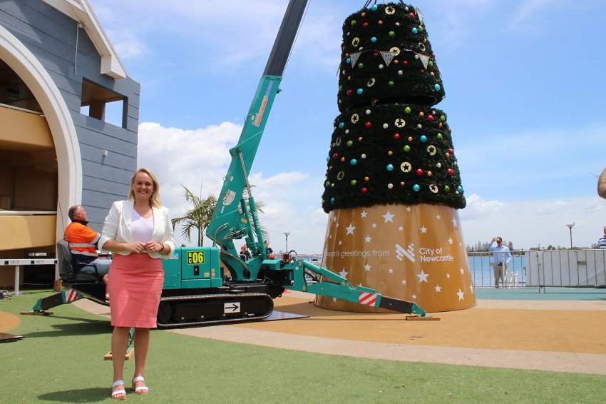We’ve installed a giant Christmas tree at Queens Wharf today to spread festive cheer and activate the city centre over the holiday season bit.ly/2NP7g1V