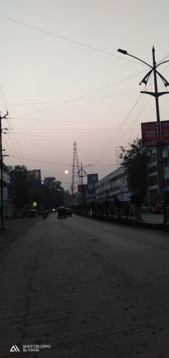 Is the sun in #Nashik today due to smoke or pollution?
Think on it..
@hashnashik @NashikNews @NashikArt @Nasik @minashikkar
