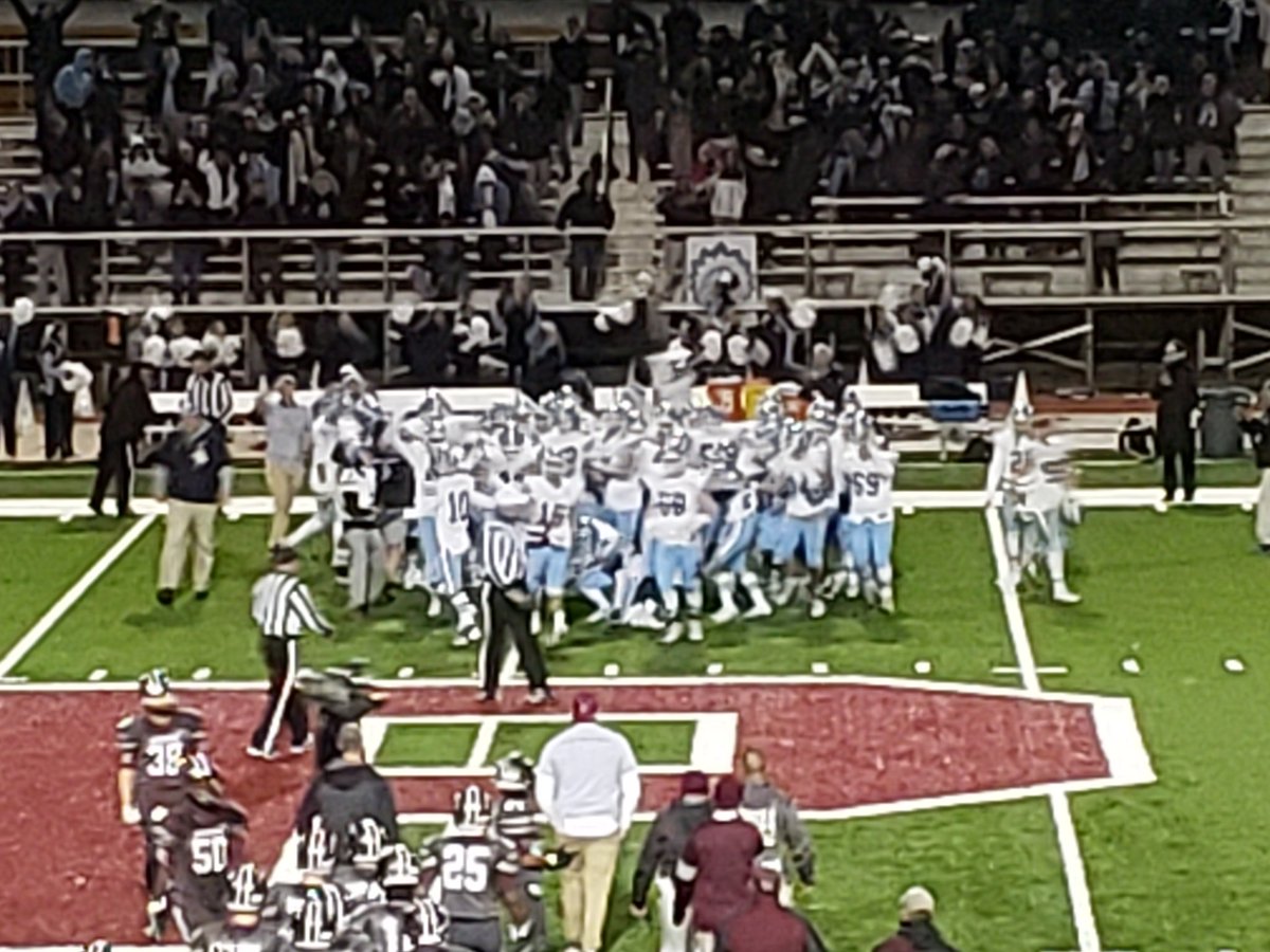 ITS ALL OVER!!! The Indians are headed to the #N2G4Football Sectional Final. They shutout No. 1 seed Phillipsburg 7-0. #VALLEYPRIDE <a href="/VarsityAces/">Varsity Aces</a> <a href="/WayneValleyHS/">Wayne Valley High School</a> <a href="/WVHS_Principal/">Kenneth J Palczewski</a> <a href="/Cagey86/">Mike Lamberti</a> <a href="/MikeKinneyHS/">Mike Kinney</a>