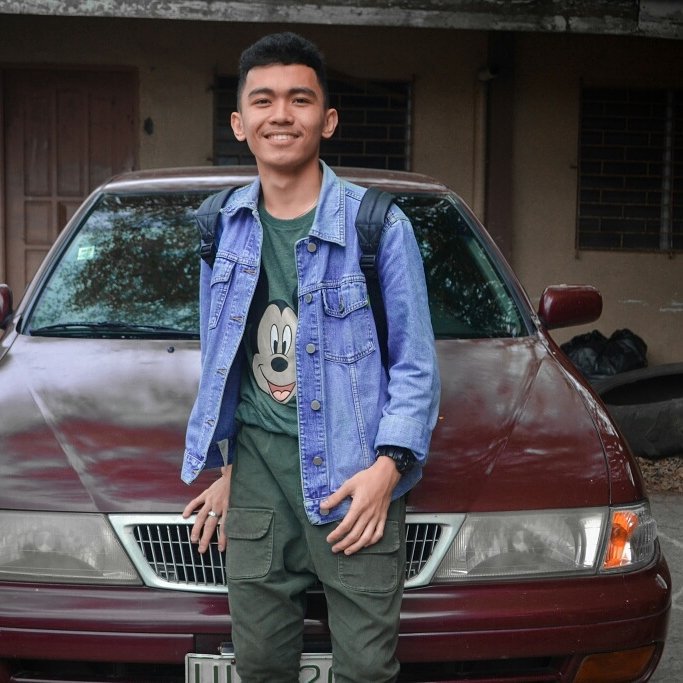 BalitaTan's tweet photo. wala lang piling ko ang tangkad ko dito HAHAHAHA😂 https://t.co/ehd6Rjuhd3