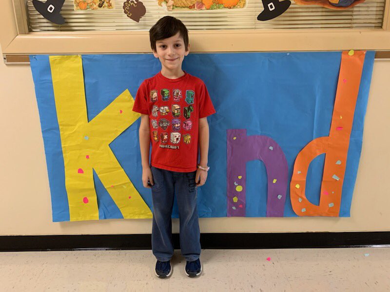 OVELEM's tweet photo. Be the “I” in kind! #TeamOakview https://t.co/HSWmWhqiWY